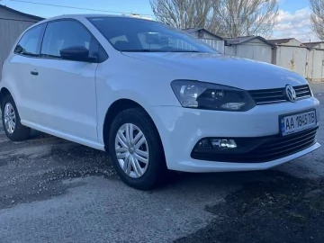 Авто Volkswagen Polo 2017 № 7580634
