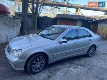 Авто Mercedes C-Class 2005 № 7580811