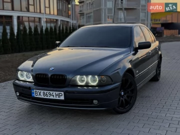 Авто BMW 5 Series 2000 № 7581001
