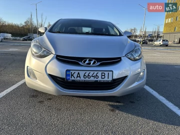 Авто Hyundai Elantra 2011 № 7581060