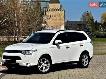 Авто Mitsubishi Outlander 2014 № 7581120