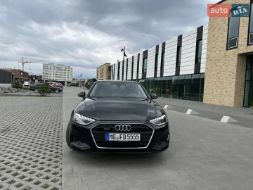 Авто Audi A4 2021 № 7581190