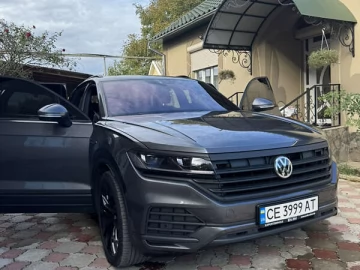 Авто Volkswagen Touareg 2019 № 7581202