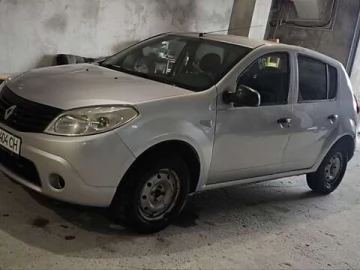 Авто Renault Sandero 2010 № 7581235