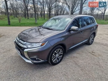 Авто Mitsubishi Outlander 2015 № 7581341
