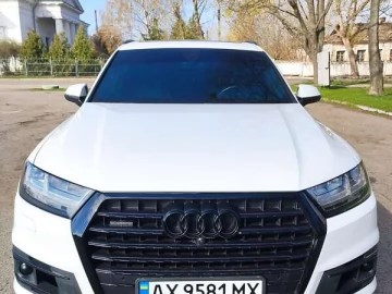 Авто Audi Q7 2019 № 7581424