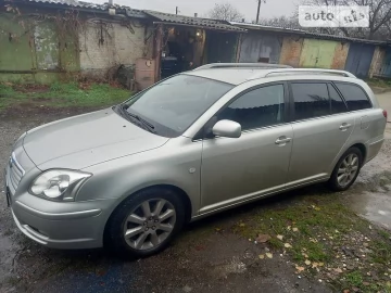 Авто Toyota Avensis 2004 № 7581885
