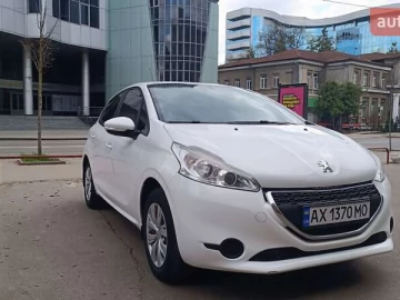 Авто Peugeot 208 2013 № 7581928