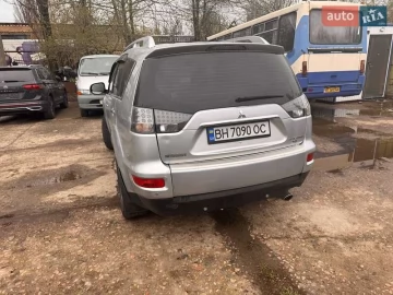 Авто Mitsubishi Outlander 2010 № 7581940