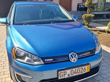 Авто Volkswagen E-Golf 2015 № 7581952