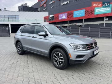 Авто Volkswagen Tiguan 2019 № 7582063