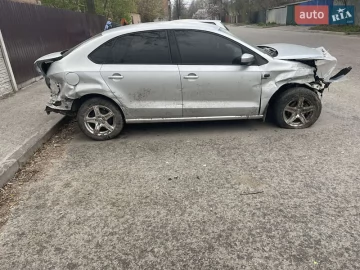 Авто Volkswagen Polo 2011 № 7582122