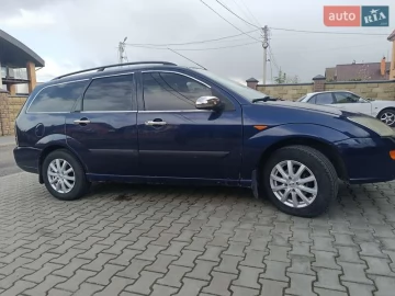 Авто Ford Focus 2000 № 7582126