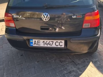 Авто Volkswagen Golf 2002 № 7582152
