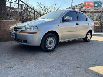 Авто Chevrolet Aveo 2005 № 7582153