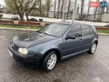 Авто Volkswagen Golf 1999 № 7582156