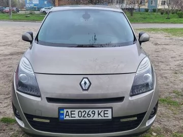 Авто Renault Grand Scenic 2010 № 7582251