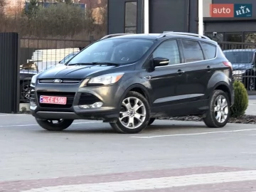 Авто Ford Escape 2015 № 7582349