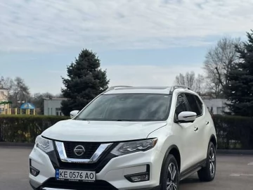 Авто Nissan Rogue 2018 № 7582436