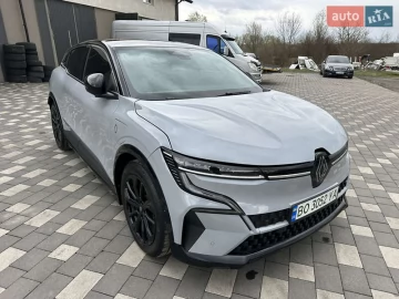 Авто Renault Megane E-Tech Electric 2022 № 7582463