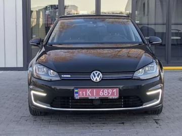 Авто Volkswagen E-Golf 2015 № 7582684