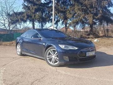 Авто Tesla Model S 2013 № 7582714