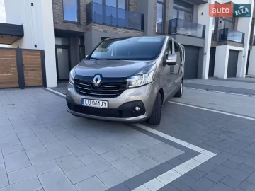 Авто Renault Trafic 2017 № 7582758