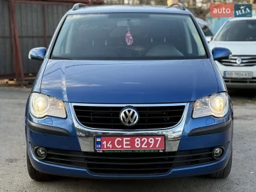 Авто Volkswagen Touran 2008 № 7582891