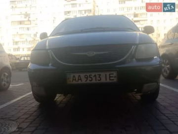 Авто Chrysler Grand Voyager 2003 № 7582975