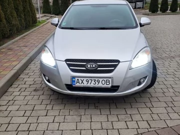 Авто KIA Ceed 2007 № 7583021