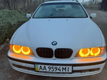 Авто BMW 5 Series 2000 № 7583114