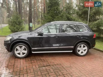 Авто Volkswagen Touareg 2014 № 7583231