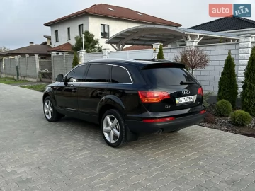 Авто Audi Q7 2008 № 7583322