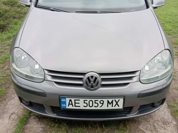 Авто Volkswagen Golf 2004 № 7583399
