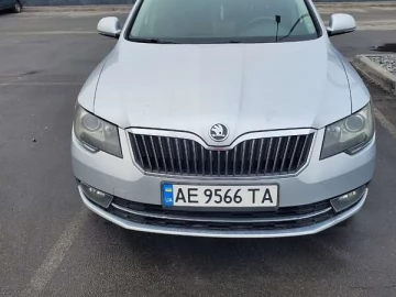 Авто Skoda Superb 2014 № 7583463