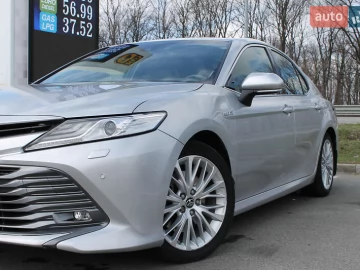 Авто Toyota Camry 2019 № 7583503