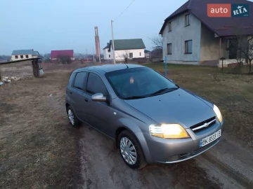 Авто Chevrolet Aveo 2006 № 7583513