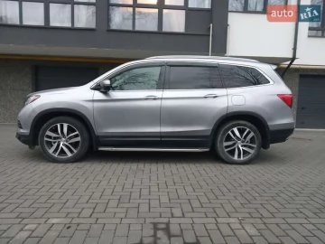 Авто Honda Pilot 2017 № 7583637