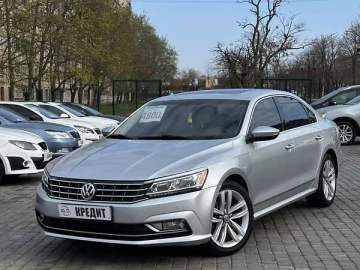 Авто Volkswagen Passat 2016 № 7583751
