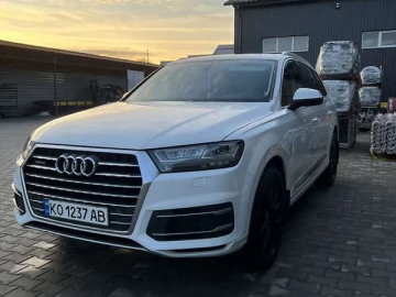 Авто Audi Q7 2017 № 7583974