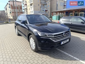 Авто Volkswagen Touareg 2021 № 7583980