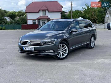 Авто Volkswagen Passat 2017 № 7584175