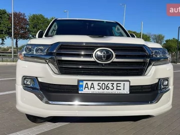 Авто Toyota Land Cruiser 2019 № 7584231