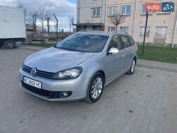 Авто Volkswagen Golf 2010 № 7584315