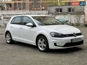 Авто Volkswagen E-Golf 2014 № 7584358