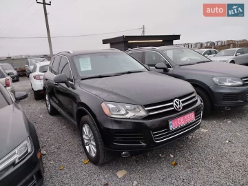 Авто Volkswagen Touareg 2014 № 7584410