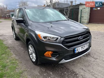 Авто Ford Escape 2019 № 7584416