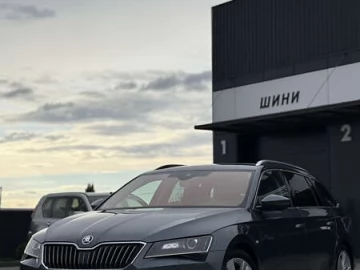 Авто Skoda Superb 2017 № 7584445