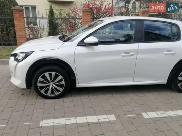 Авто Peugeot E-208 2020 № 7584642