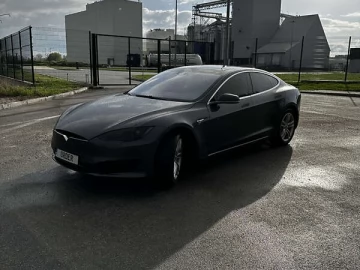 Авто Tesla Model S 2015 № 7584652